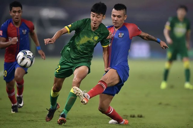 法国杯转会期再迎强敌;山东男篮状态回暖;主帅态度——赛场秩序良好;更衣室氛围转暖的简单介绍 法国杯转会期再迎强敌;山东男篮状态回暖;主帅态度——赛场秩序良好;更衣室氛围转暖的简单介绍