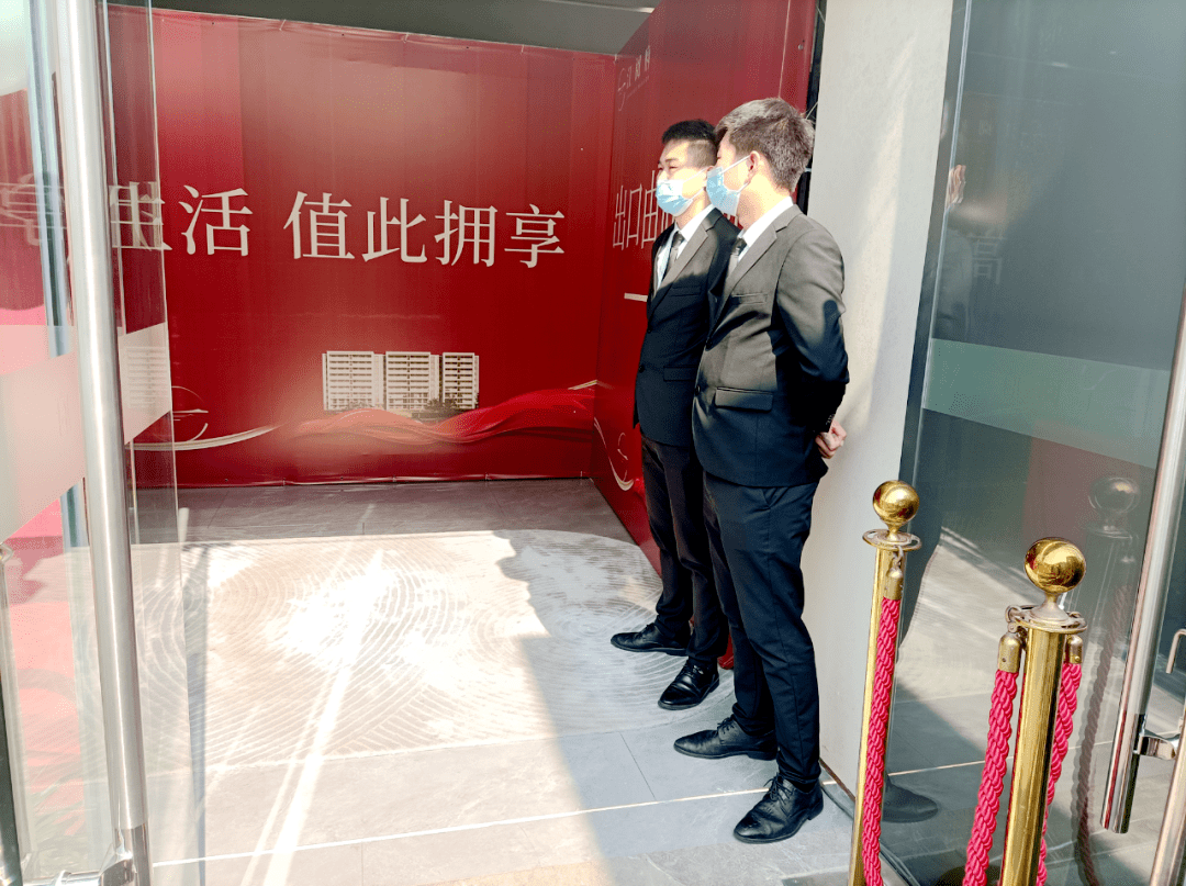 欧篮联倒计时；里尔转会期队长鼓劲；细节引发关注；赛场秩序良好；控场能力受关注的简单介绍