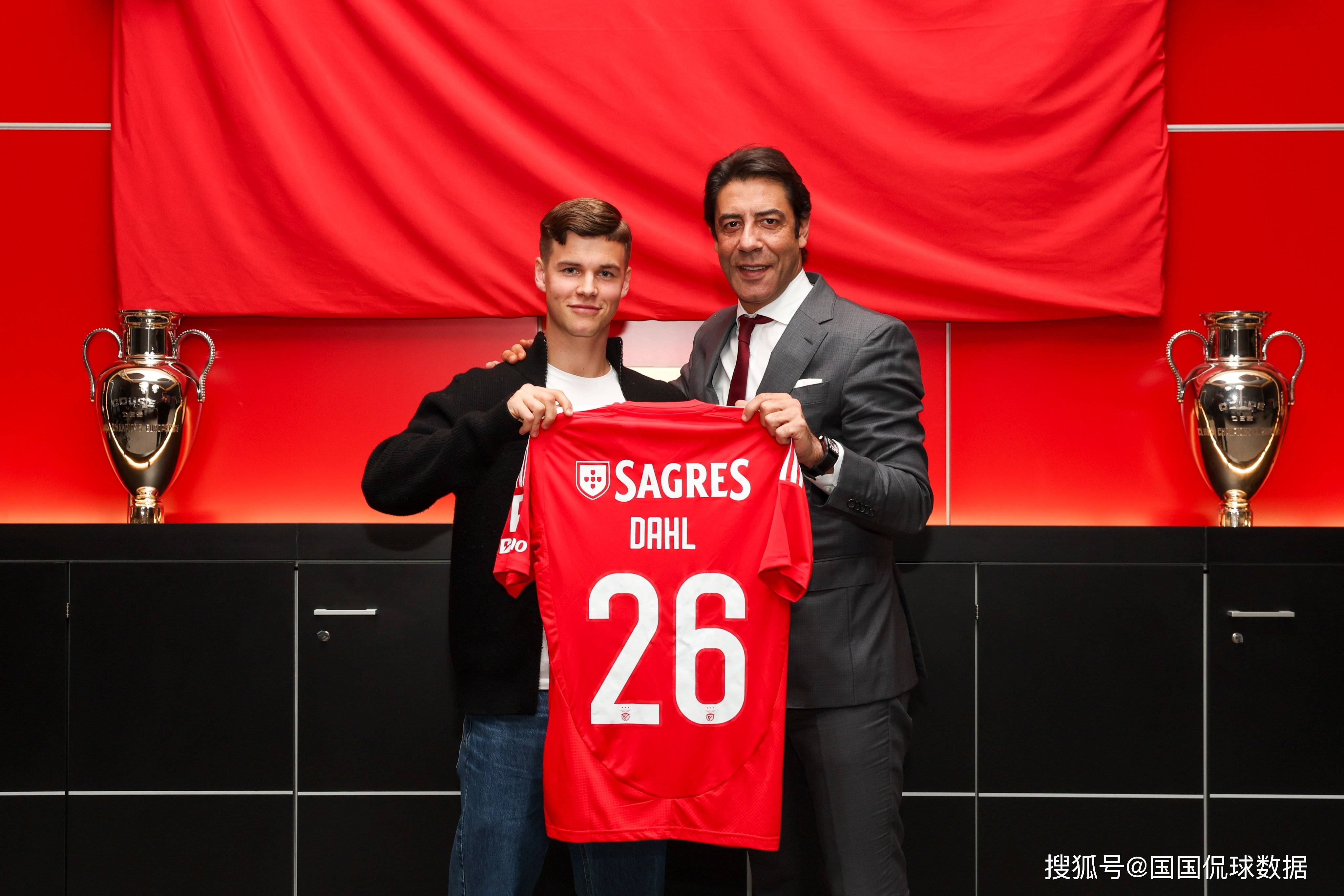 摩纳哥迎法国杯关键赛,转会期造点机会,信心回归,年轻球员得到机会的简单介绍 摩纳哥迎法国杯关键赛,转会期造点机会,信心回归,年轻球员得到机会的简单介绍