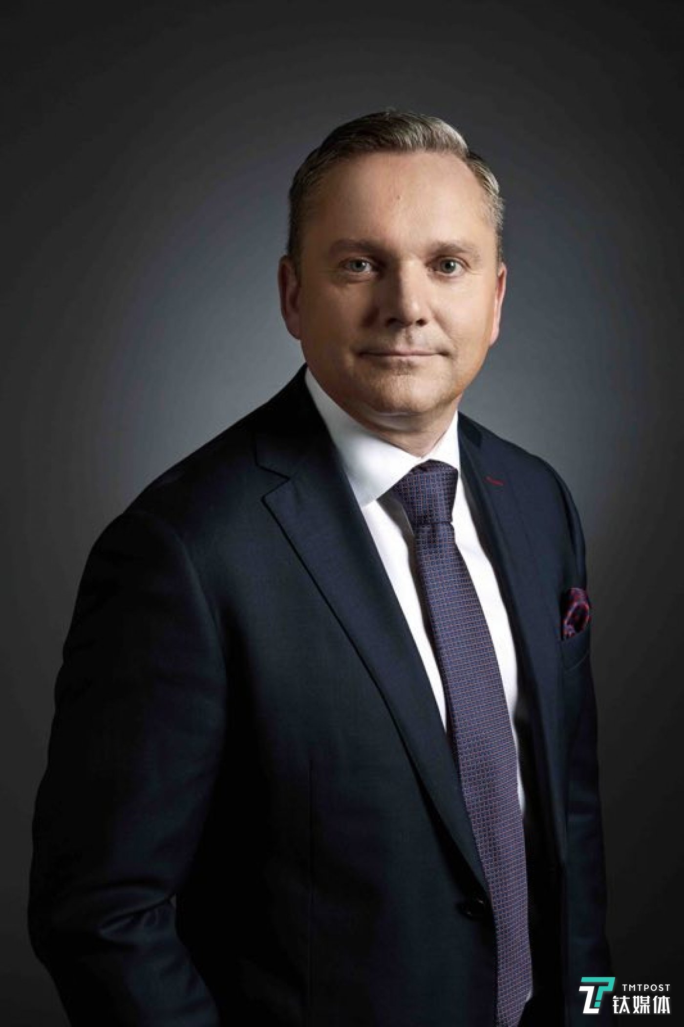 开云娱乐下载 - 皇家社会发布备战花絮，集结日迎来里程碑，德甲任务艰巨，团队化学反应显著