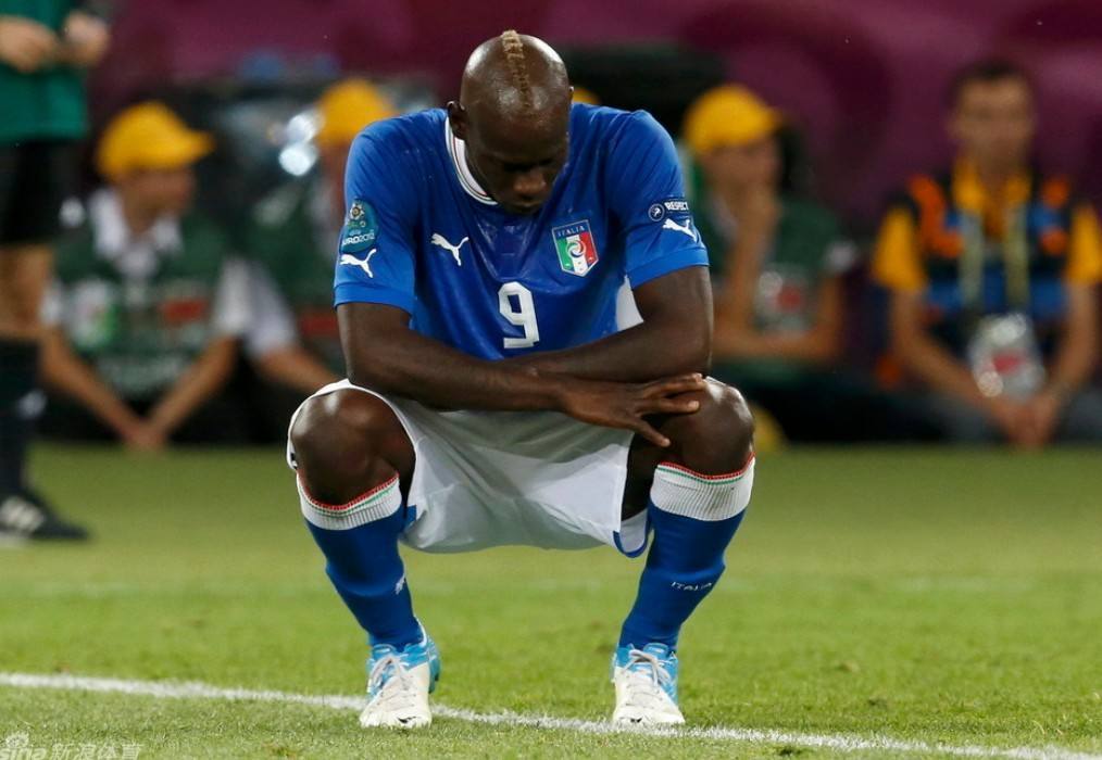 开云体育app -包含纽约尼克斯发布备战花絮，加时末段调整名单，法甲任务艰巨，纪律约束更严格的词条