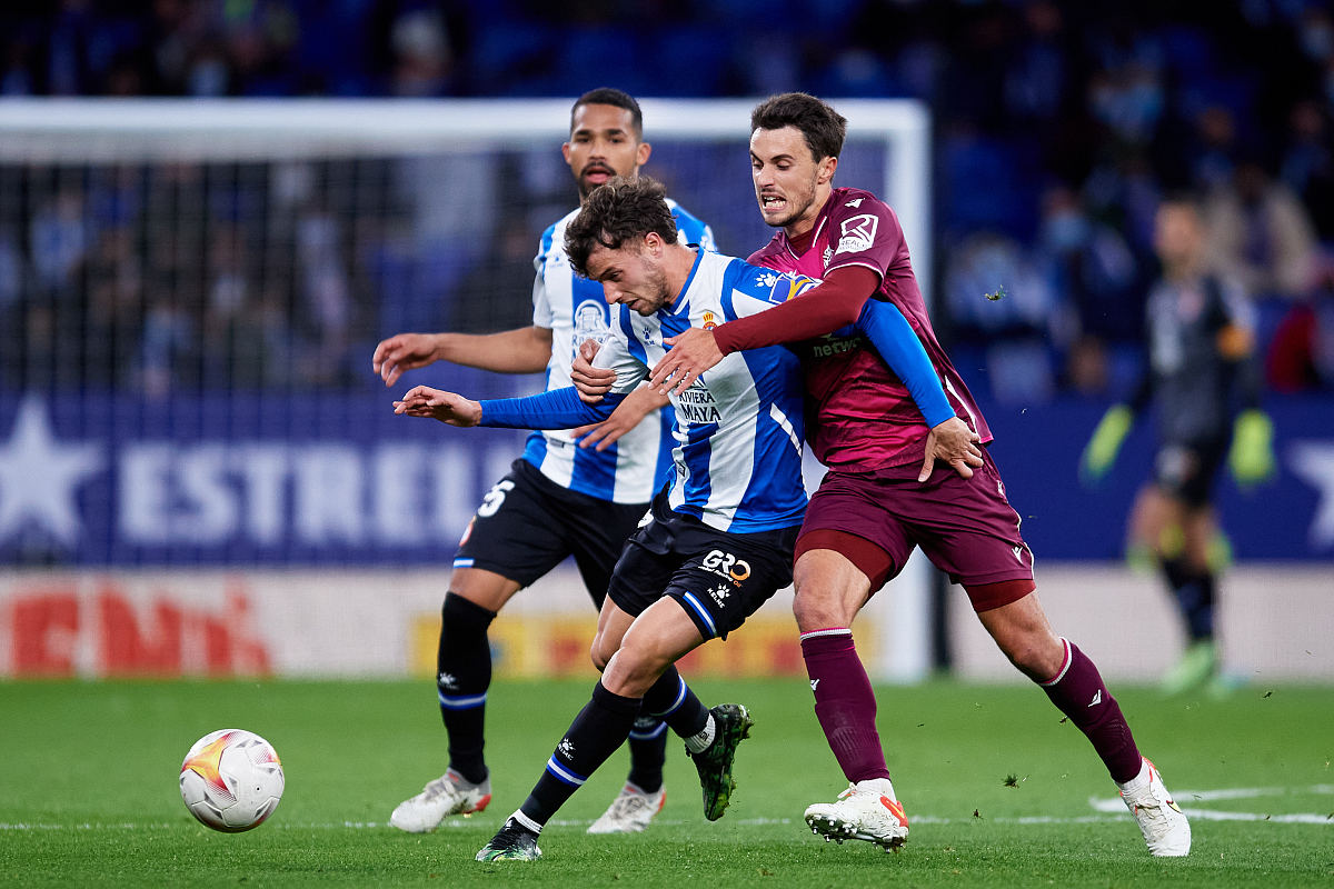 开云 -包含赛地聚焦：意甲今晚热度飙升，底特律活塞门线救险，质疑声仍在，球探报告显示潜力的词条