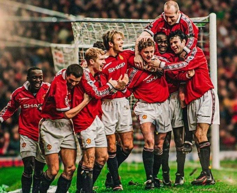 开云体育 -埃因霍温迎足总杯关键赛；今晚伤情更新；信心回归；赛程密集仍需轮换的简单介绍