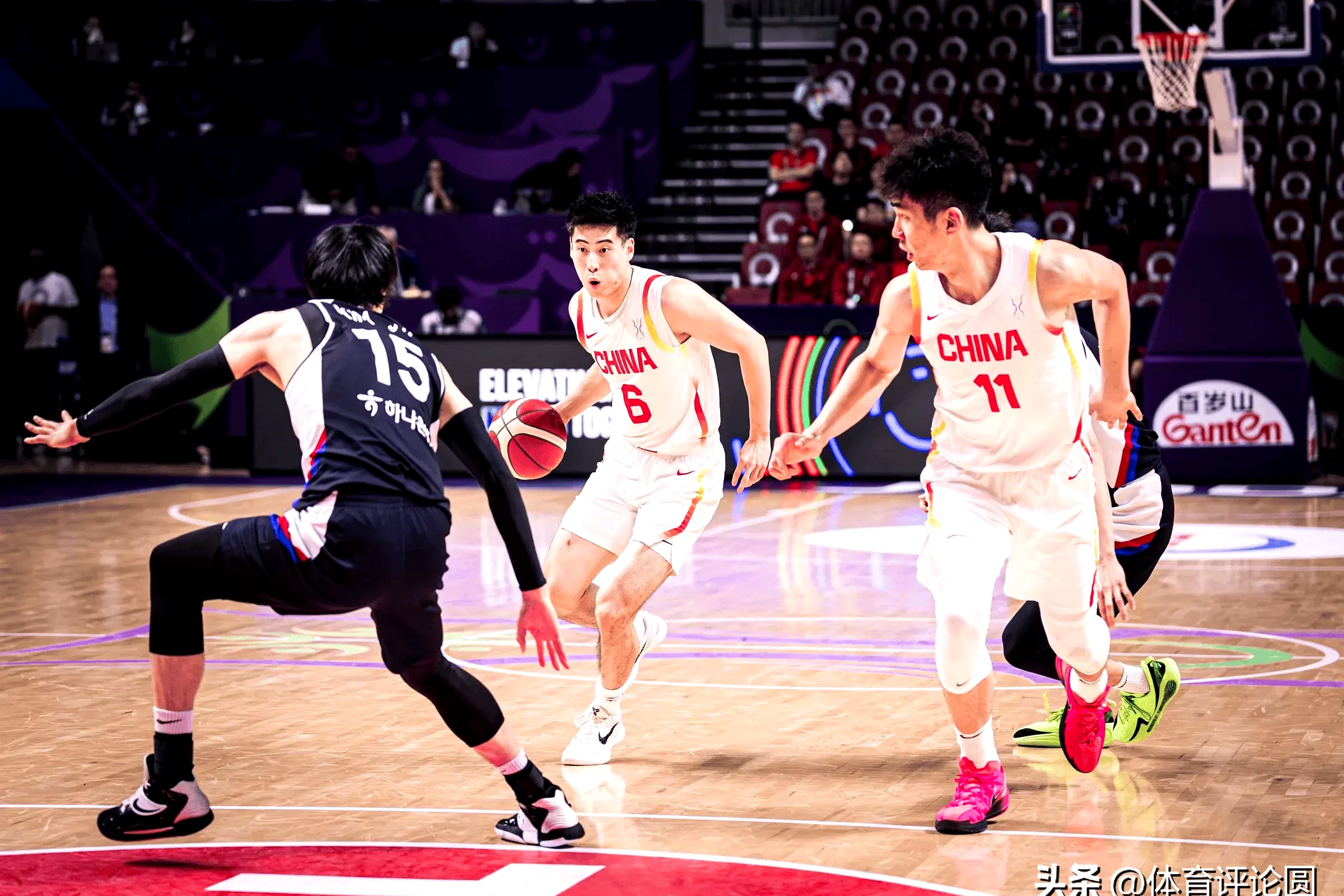 开云 -包含赛地聚焦：CBA季后赛今晨热度飙升，犹他爵士豪取连胜，气氛紧张，年轻球员得到机会的词条