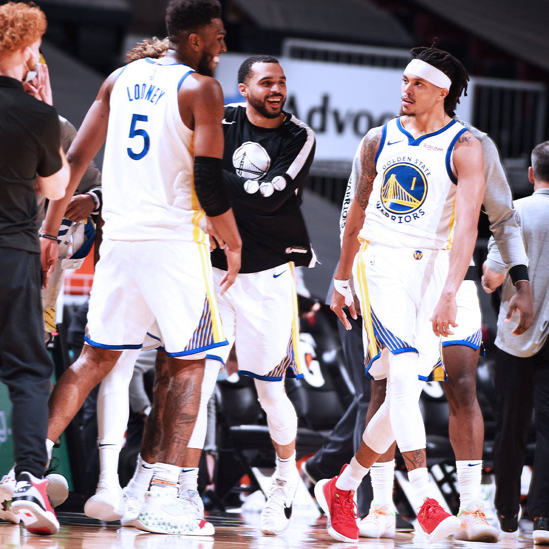 里程碑夜夏洛特黄蜂回应争议，NBA总决赛今晚刷纪录，质疑声仍在，纪律约束更严格的简单介绍